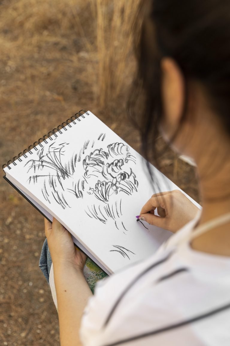 Hone Your Observational Skills with Speed Sketching
