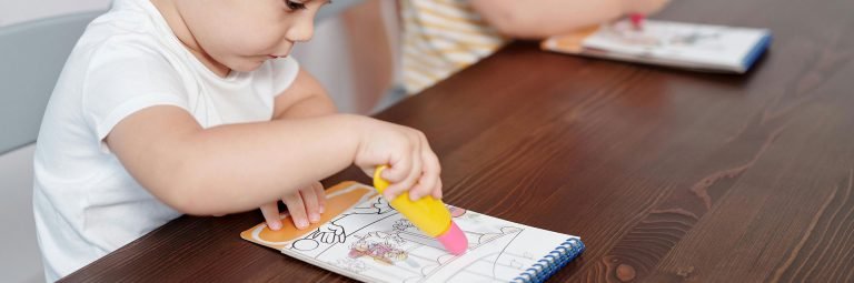 children drawing