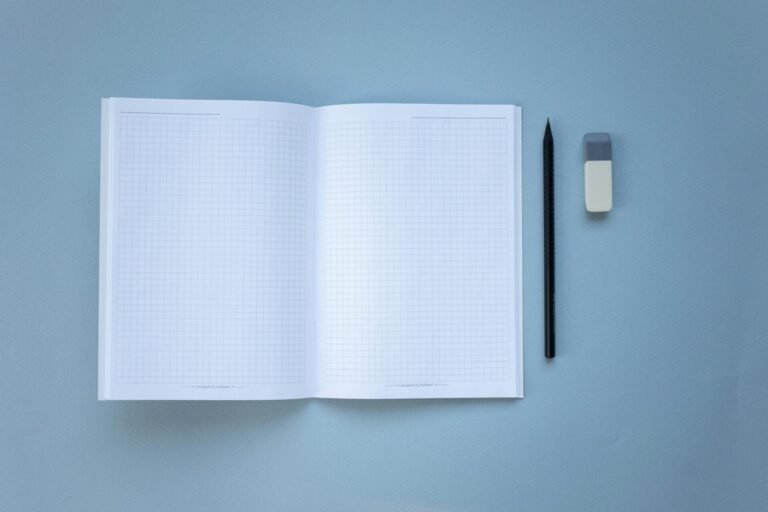 Grid or Block Layout in Art | What It Is and How to Use It Effectively