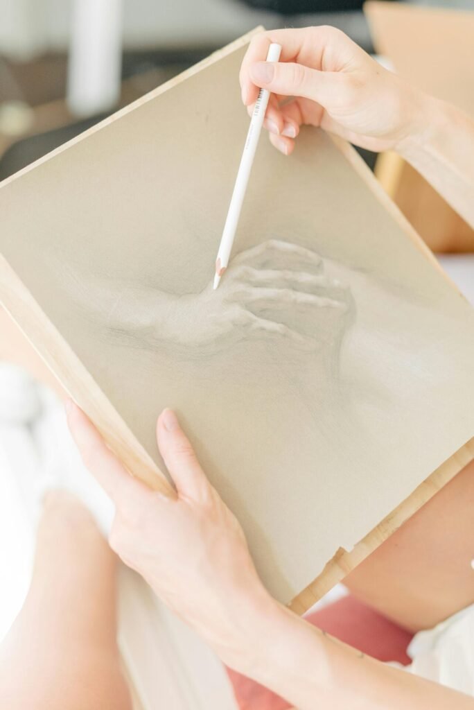 Toned Paper with White Chalk | Drawing Shadows and Highlights for Sculptural Effects